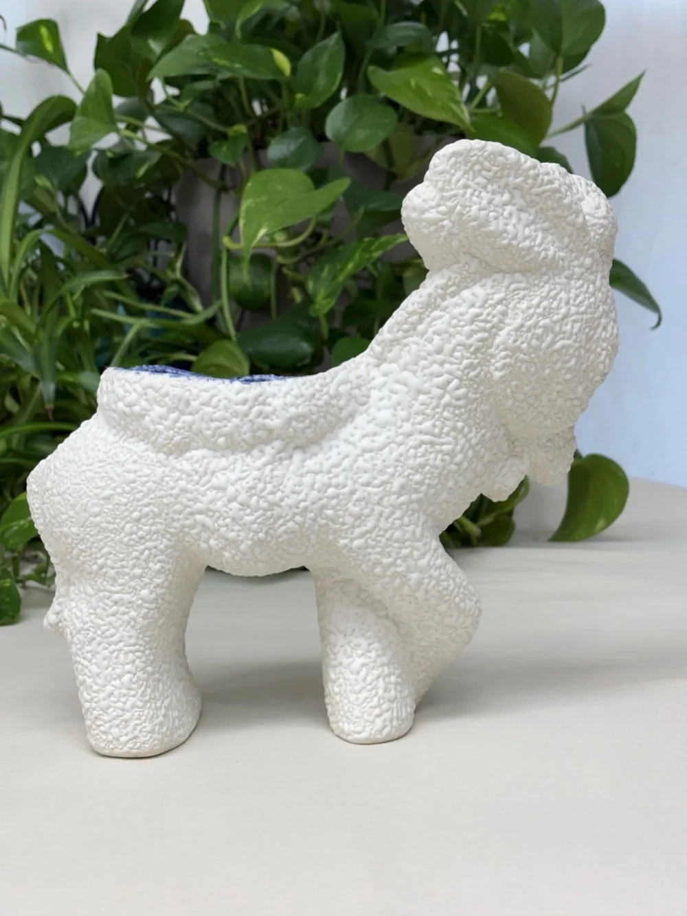 Vintage White Spaghetti Texture Donkey Planter Cobalt Blue Glaze